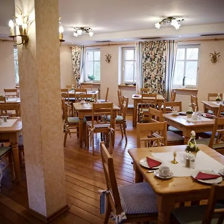 Seehotel Huberhof 3*