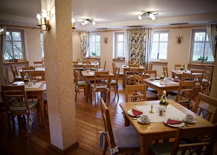 Seehotel Huberhof 3*